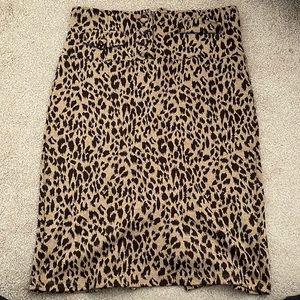 F21 Leopard Pencil Skirt, size Large
